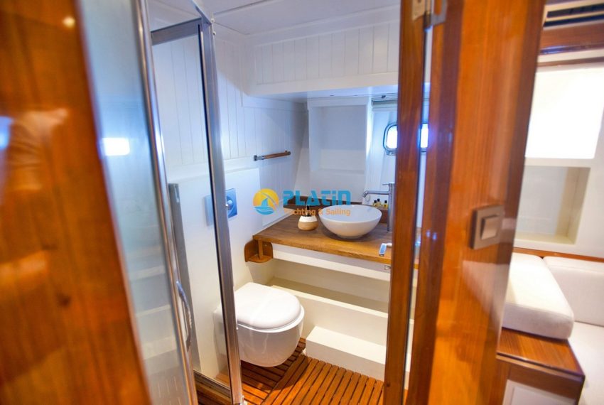 Maske 2 Gulet Yat 22